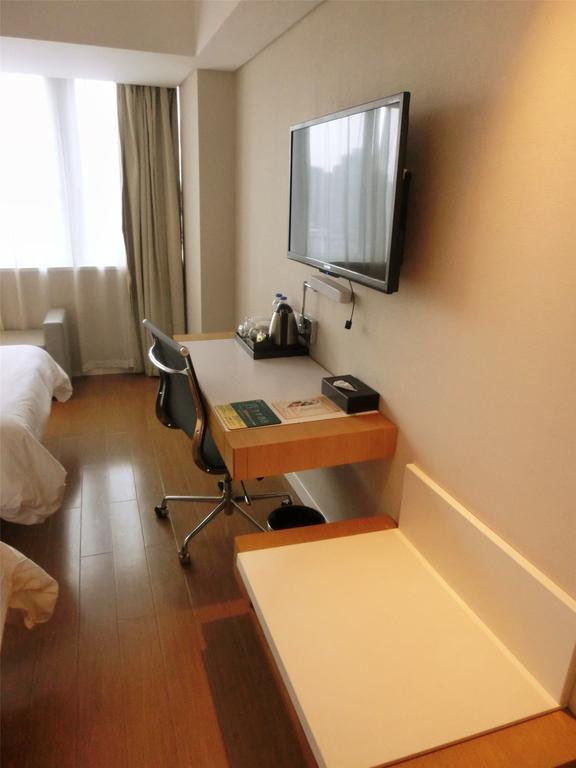 Ji Hotel Guangzhou Zhujiang New Town Ruang foto
