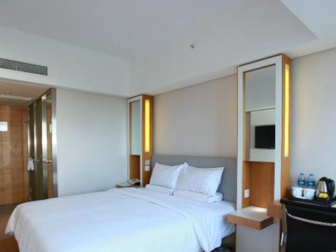 Ji Hotel Guangzhou Zhujiang New Town Bagian luar foto